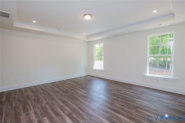 8521 Roden Dr, Hanover, VA 23111