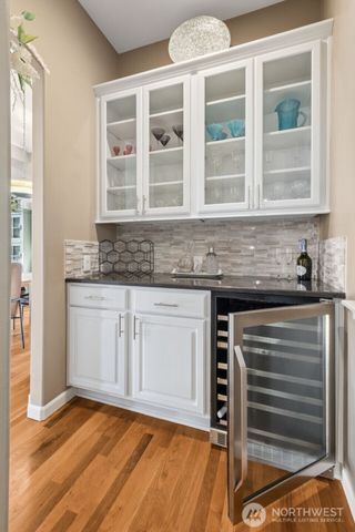 25913 SE 159 Street, Issaquah, WA 98027