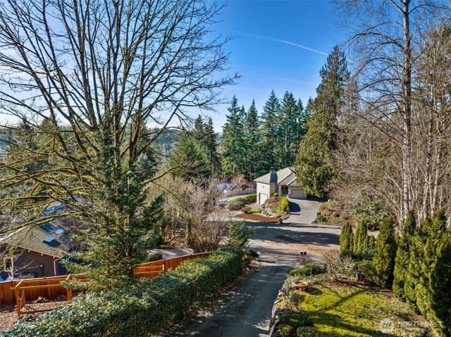 25913 SE 159 Street, Issaquah, WA 98027