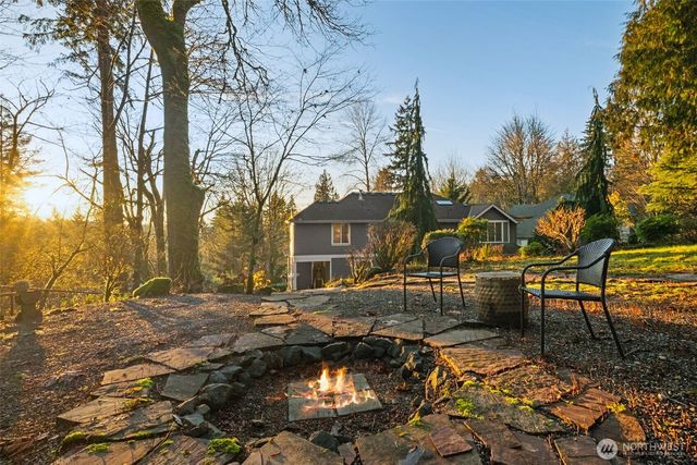 25913 SE 159 Street, Issaquah, WA 98027