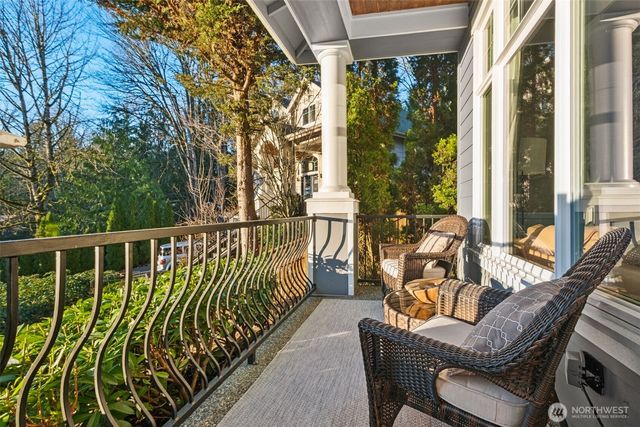 25913 SE 159 Street, Issaquah, WA 98027