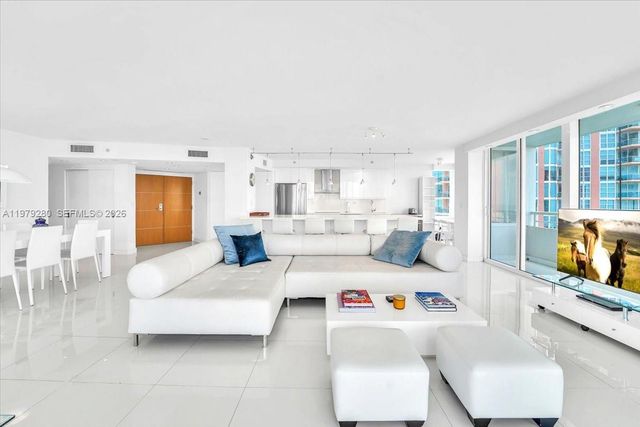 400 S Pointe Dr 1910, Miami Beach, FL 33139