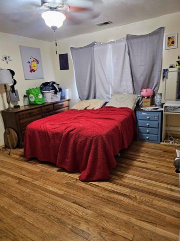 2590 Magnolia St, Ceres, CA 95307