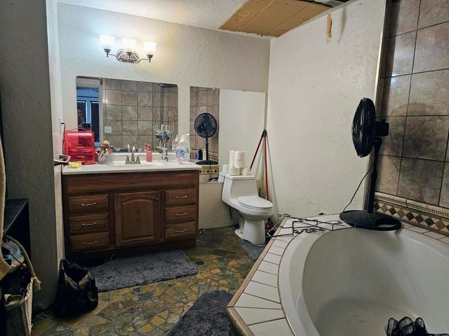 2590 Magnolia St, Ceres, CA 95307