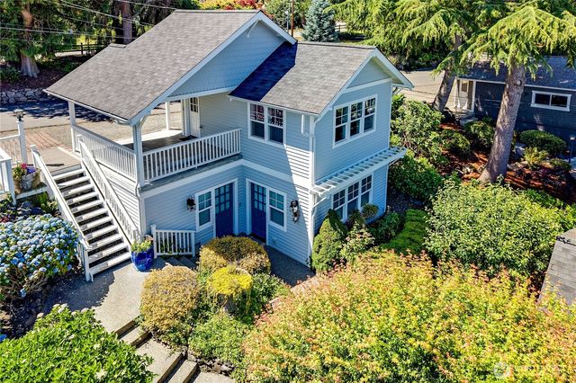 18512 Angeline Avenue NE, Suquamish, WA 98392