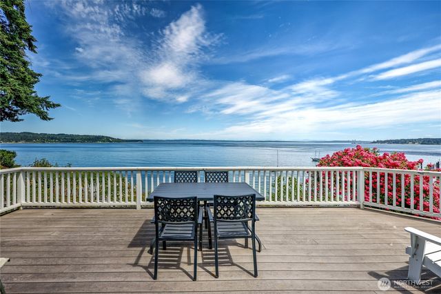 18512 Angeline Avenue NE, Suquamish, WA 98392