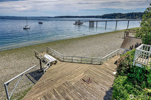 18512 Angeline Avenue NE, Suquamish, WA 98392