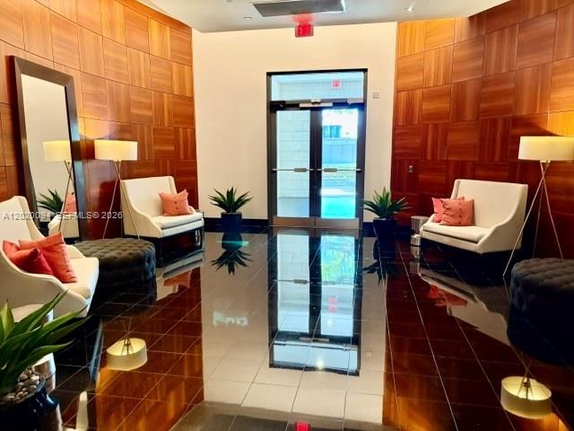 3000 Coral Way 813, Miami, FL 33145