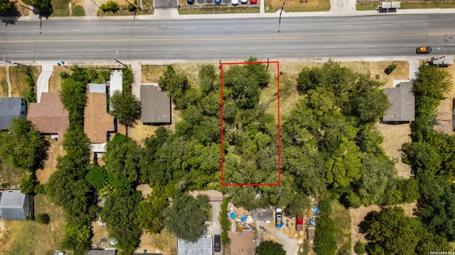 3243 Martin Luther King Dr, San Antonio, TX 78220