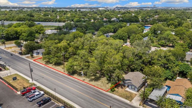 3243 Martin Luther King Dr, San Antonio, TX 78220