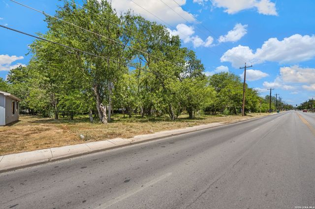 3243 Martin Luther King Dr, San Antonio, TX 78220