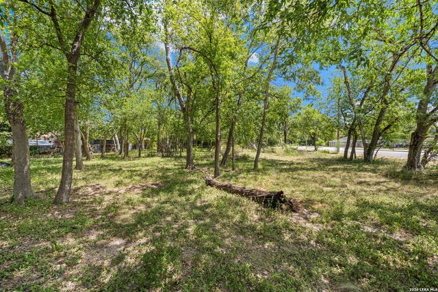 3243 Martin Luther King Dr, San Antonio, TX 78220