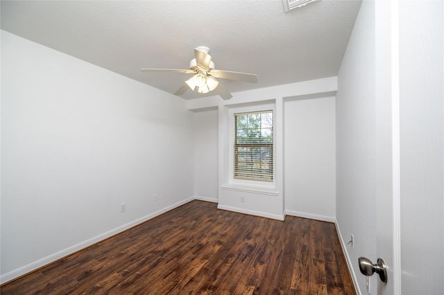 16026 Limestone Lake Drive, Tomball, TX 77377