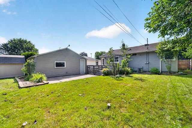 2542 Pinehurst AVENUE, Racine, WI 53403
