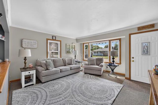 2542 Pinehurst AVENUE, Racine, WI 53403