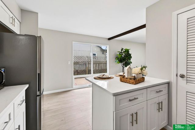 3030 S 38 Street, Omaha, NE 68105