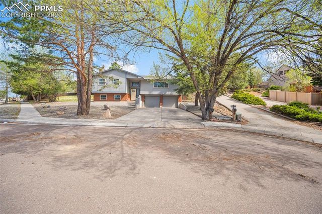 6435 Delmonico Drive, Colorado Springs, CO 80919