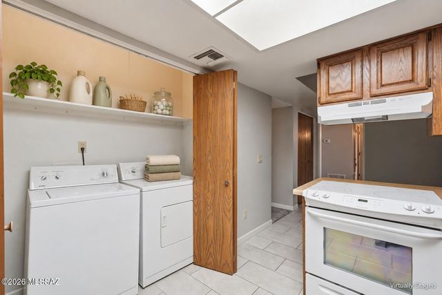 1949 N Swan Rd Unit 31, Tucson, AZ 85712