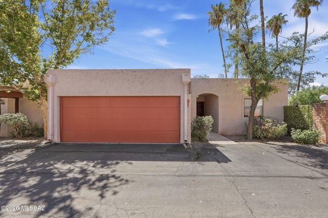 1949 N Swan Rd Unit 31, Tucson, AZ 85712