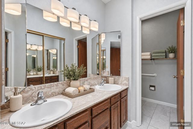 1949 N Swan Rd Unit 31, Tucson, AZ 85712