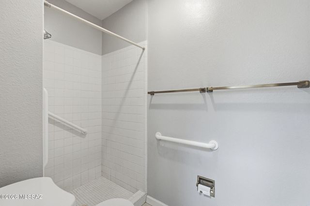 1949 N Swan Rd Unit 31, Tucson, AZ 85712