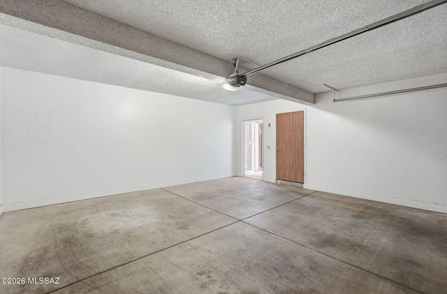 1949 N Swan Rd Unit 31, Tucson, AZ 85712