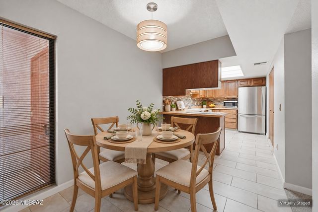 1949 N Swan Rd Unit 31, Tucson, AZ 85712