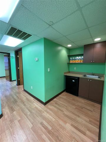 288 Hempstead Avenue, West Hempstead, NY 11552