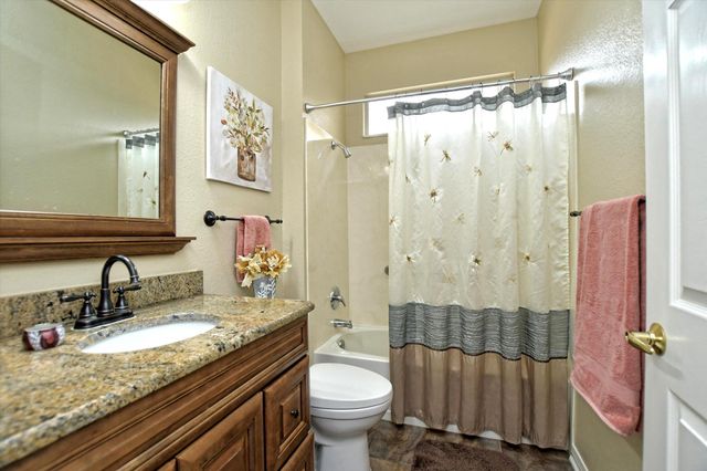 121 Buttercup TRL, Georgetown, TX 78633