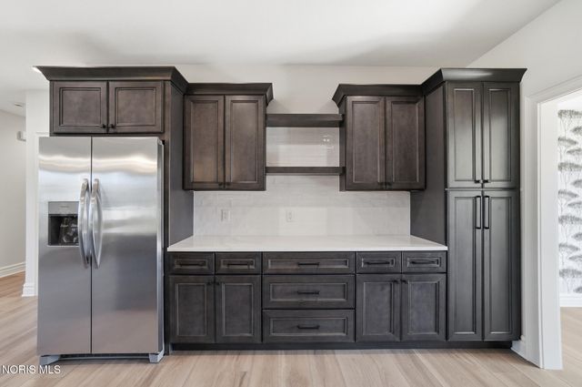 2906 Back Bay Drive, Maumee, OH 43537