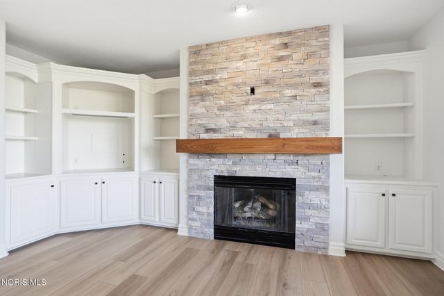 2906 Back Bay Drive, Maumee, OH 43537