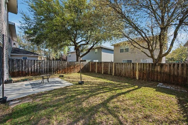 28 3rd Street, Shalimar, FL 32579
