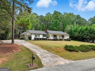 339 Buckingham Drive SW, Conyers, GA 30094