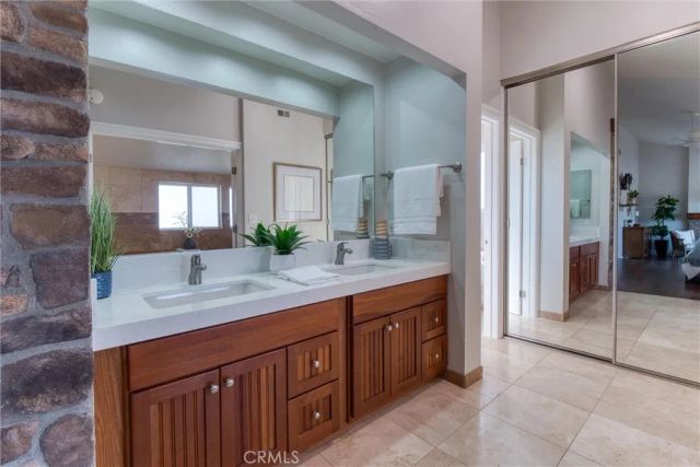 24881 Hendon Street, Laguna Hills, CA 92653
