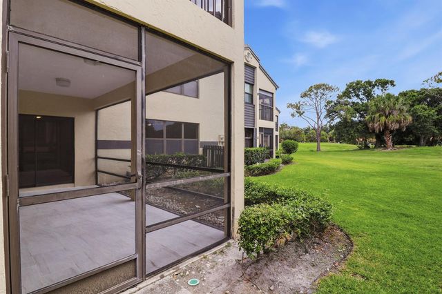 3961 SW Greenwood Way B, Palm City, FL 34990