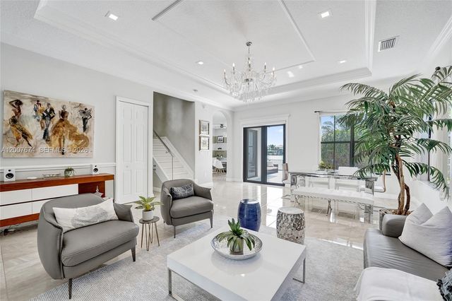 2740 NW 83rd Ter, Cooper City, FL 33024