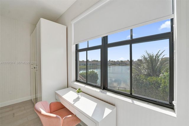 2740 NW 83rd Ter, Cooper City, FL 33024