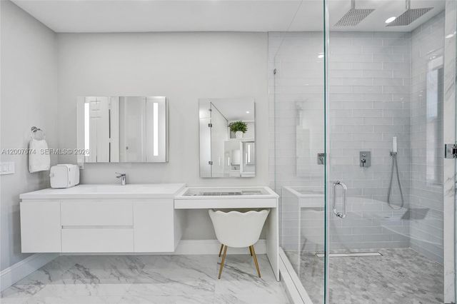 2740 NW 83rd Ter, Cooper City, FL 33024