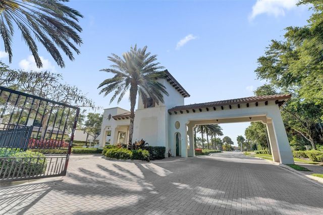 2740 NW 83rd Ter, Cooper City, FL 33024