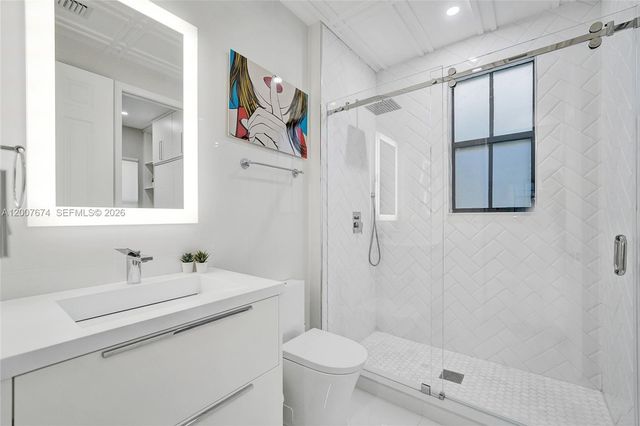 2740 NW 83rd Ter, Cooper City, FL 33024