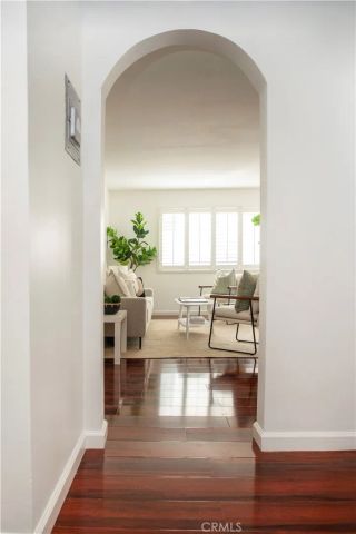 976 Larrabee 231, West Hollywood, CA 90069