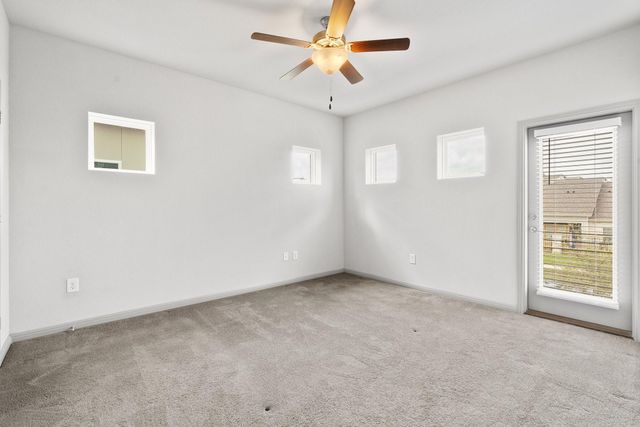 5913-B Charles Merle DR 16, Austin, TX 78747