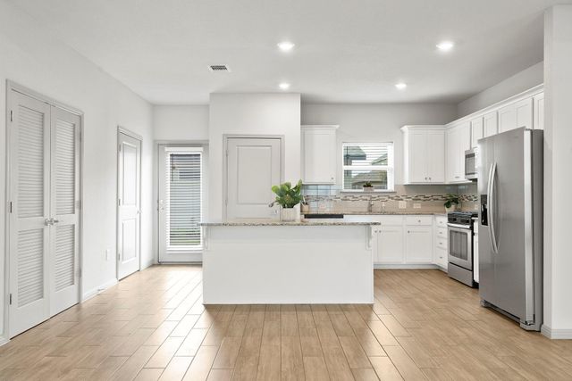 5913-B Charles Merle DR 16, Austin, TX 78747