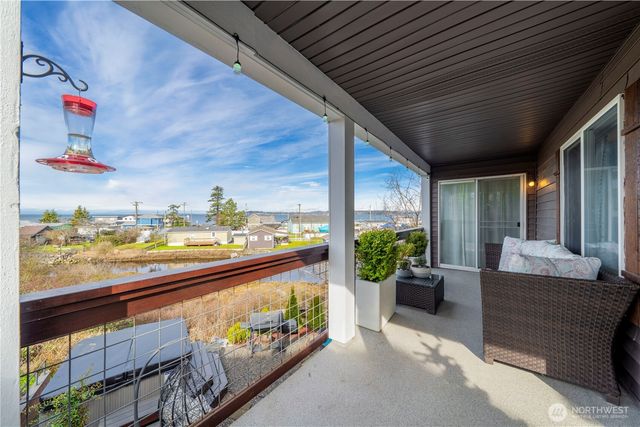 7413 Jackson Road, Blaine, WA 98230