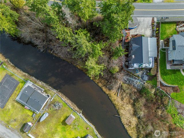 7413 Jackson Road, Blaine, WA 98230