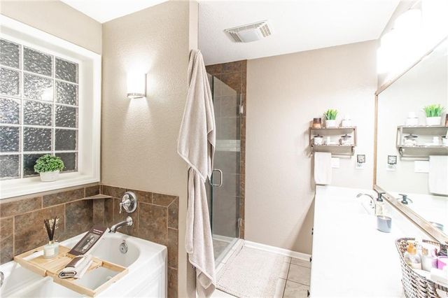 33000 E 331st Street, Garden City, MO 64747