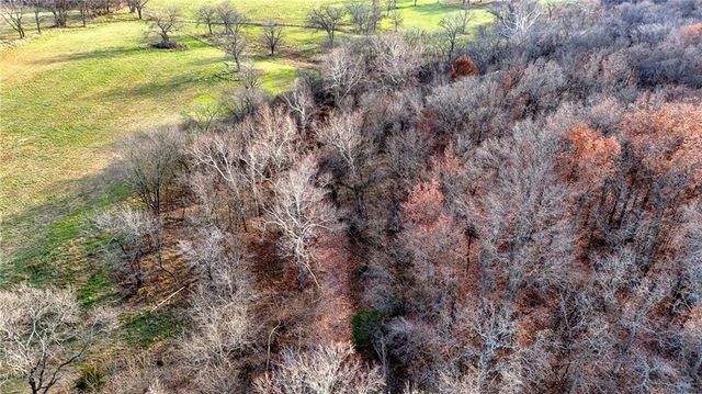 33000 E 331st Street, Garden City, MO 64747