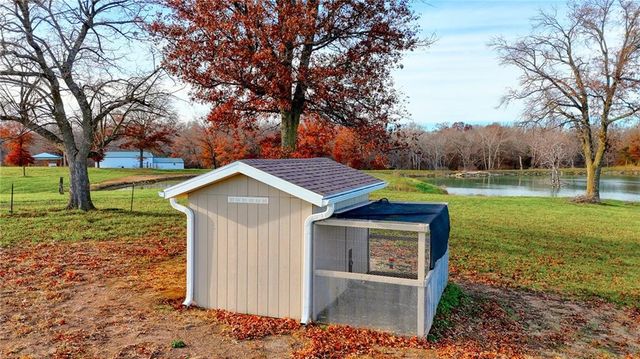 33000 E 331st Street, Garden City, MO 64747