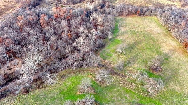 33000 E 331st Street, Garden City, MO 64747