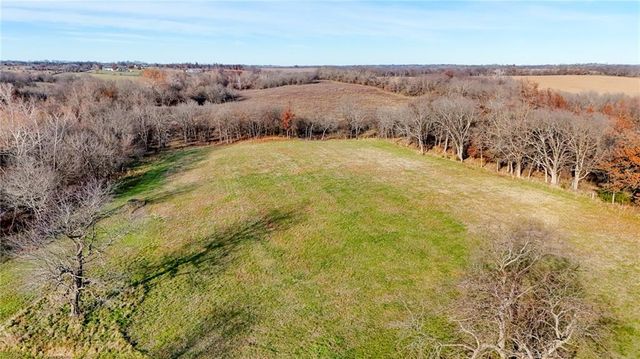 33000 E 331st Street, Garden City, MO 64747